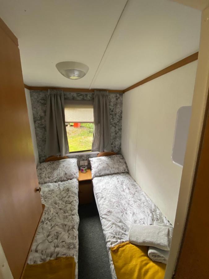 Unique Caravan With Outdoor Space Ballantrae Zewnętrze zdjęcie